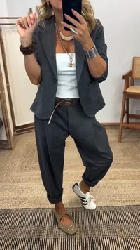 💎Ensemble Veste à Col & Pantalon pour Femme – Coupe Cintrée, Tissu Doux & Look Professionnel Élégant👖✨
