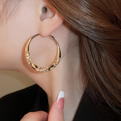 🔥 50% DE RÉDUCTION ! ✨ Boucles d'Oreilles Cercles Zircon - Design 32mm Léger, Alliage Hypoallergénique, Élégant Polyvalent 💎✨