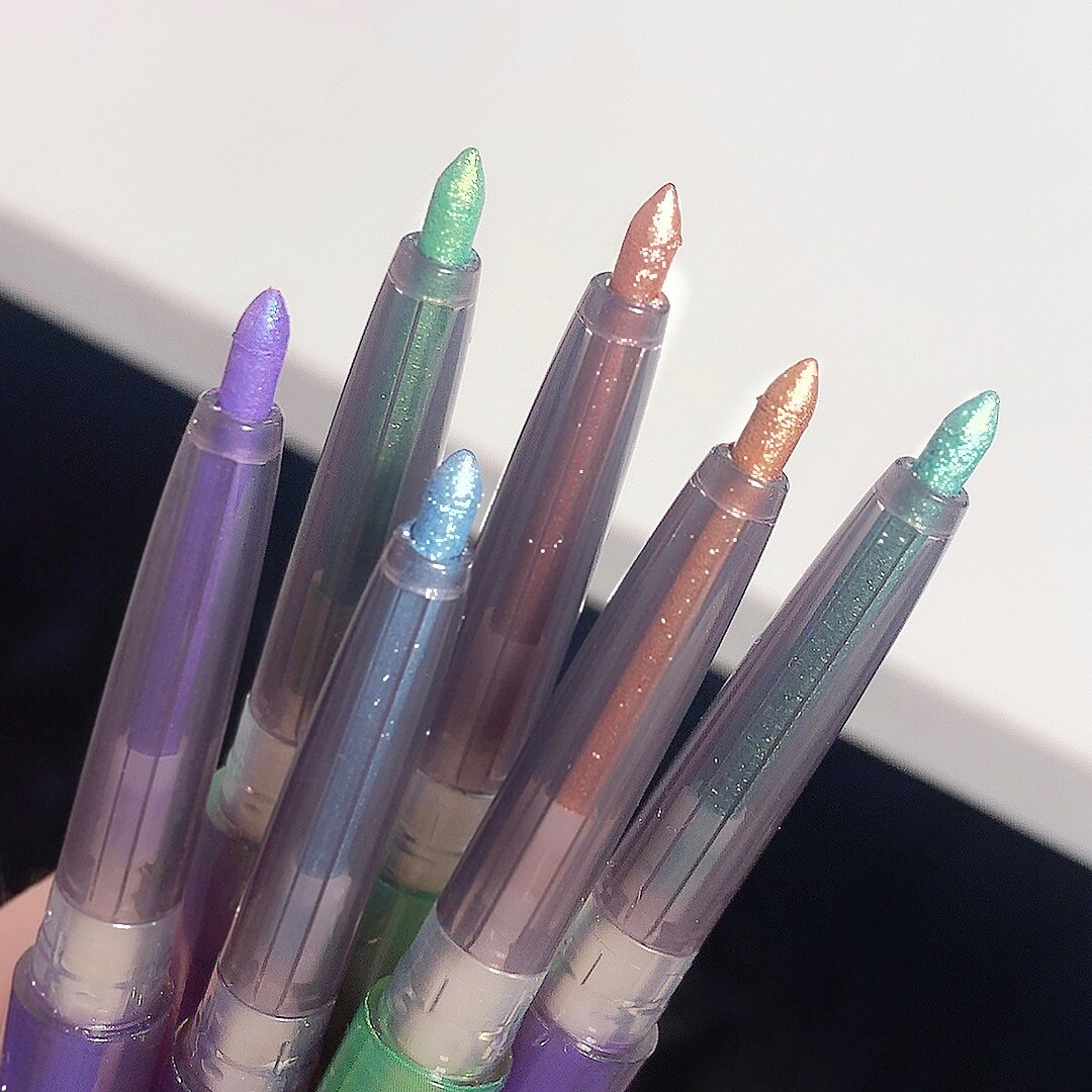 Édition limitée : Eyeliner Crayon Diamant Brillant – Tracé précis et éclat diamant